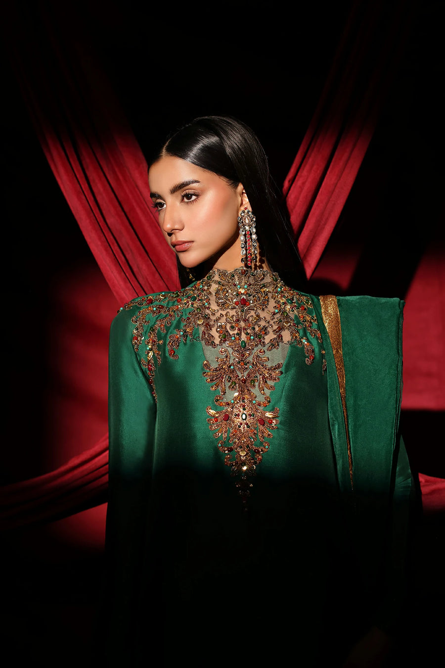 The Emerald Queen 3pc - Urgent Delivery