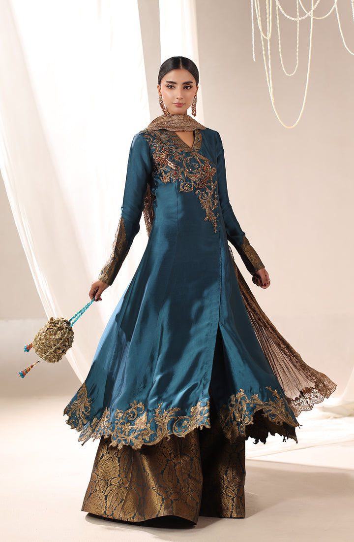 Teal Temptress